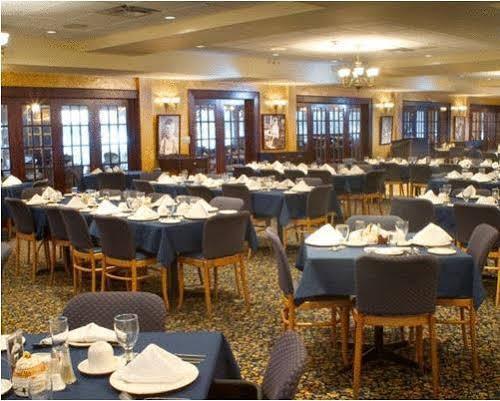 Fern Resort Orillia Eksteriør billede