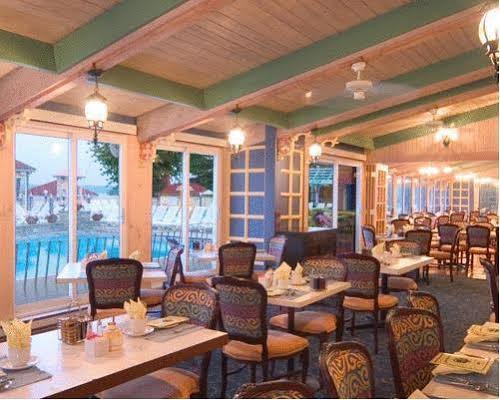 Fern Resort Orillia Eksteriør billede