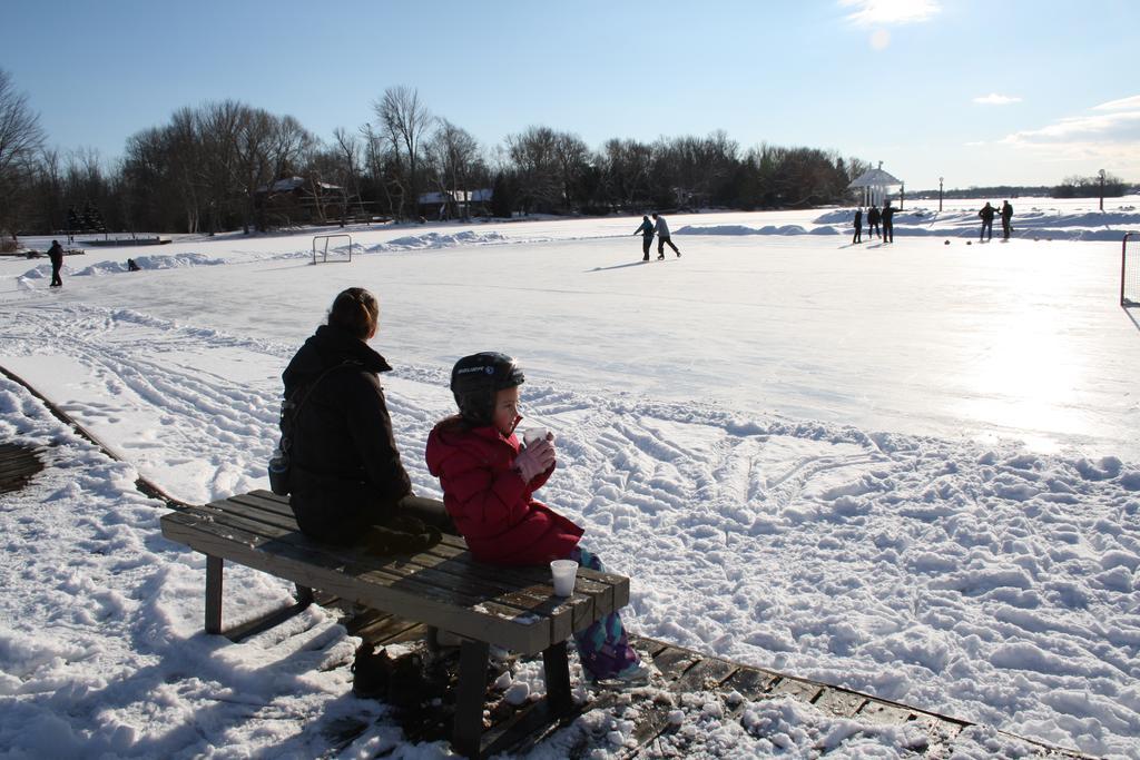 Fern Resort Orillia Eksteriør billede