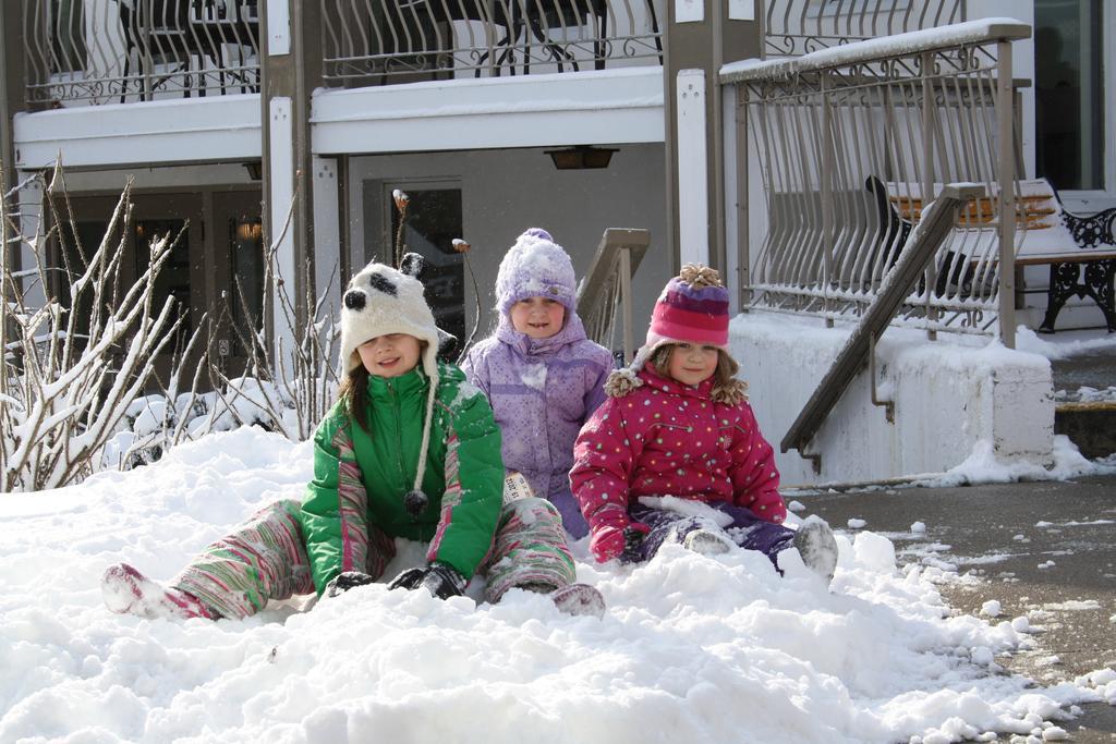Fern Resort Orillia Eksteriør billede