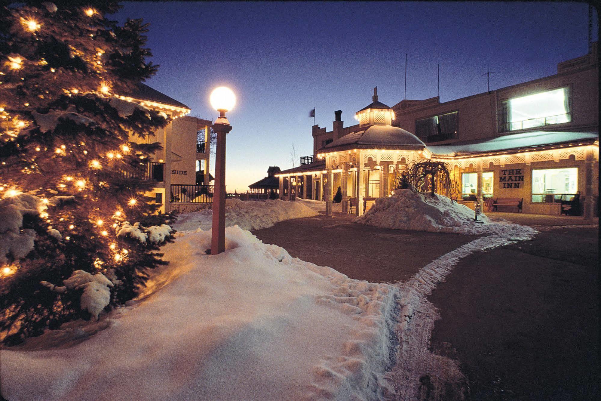 Fern Resort Orillia Eksteriør billede