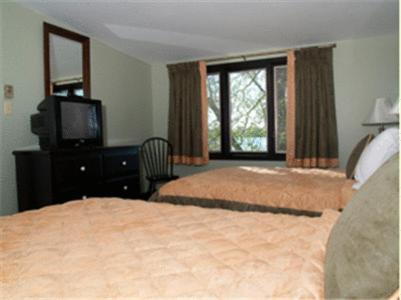 Fern Resort Orillia Eksteriør billede